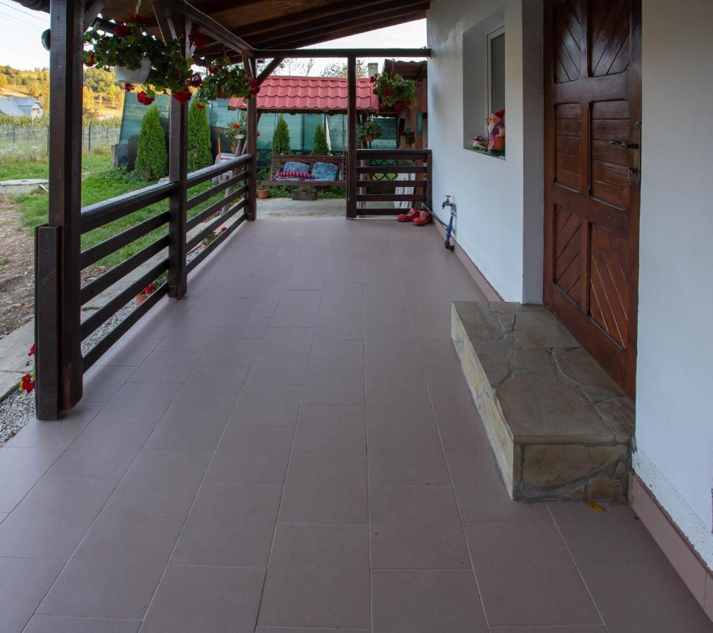 Casa De Vacanta Armi Molidu ภายนอก รูปภาพ